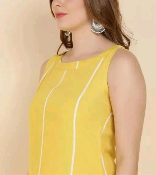 Rayon Solid Sleeveless Straight Kurti with Pant
